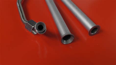 tu e falore|Tube Flaring Techniques .